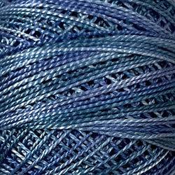 Valdani Variegated Pearl Cotton Ball Size 8 - 73yd / O102 Indigo Painting