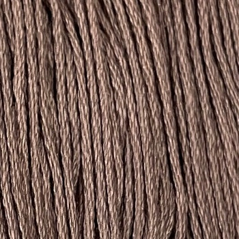 Valdani Solid 6 Ply Skeins / 141 Mother Goose Light