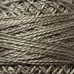 Valdani Variegated Pearl Cotton Ball Size 8 - 73yd / O178 Tea Dyed Stone