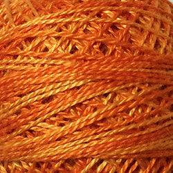 Valdani Variegated Pearl Cotton Ball Size 8 - 73yd / O244 Love of Life Oranges