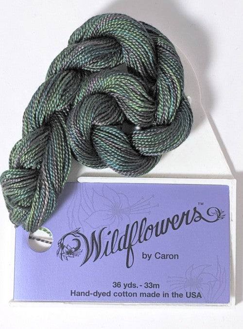 Caron Collection Hand Dyed Wildflowers / 140 Blackwatch