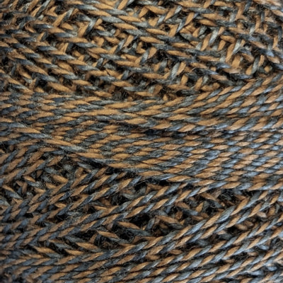 Valdani Variegated Pearl Cotton Ball Size 8 - 73yd / PT27 Beach Waves