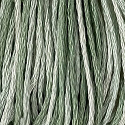 Valdani Variegated 6 Ply Skeins / O556 Wintergreen Mint