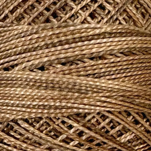 Valdani Variegated Pearl Cotton Ball Size 8 - 73yd / S309 Desert Sand